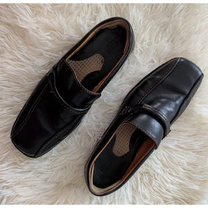 Women's Born Black Leather Loafers Size 9
